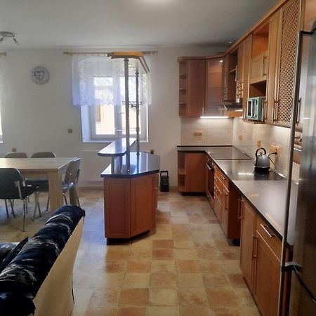 Apartmany Pod Baruncinou Skolou Česká Skalice Dış mekan fotoğraf