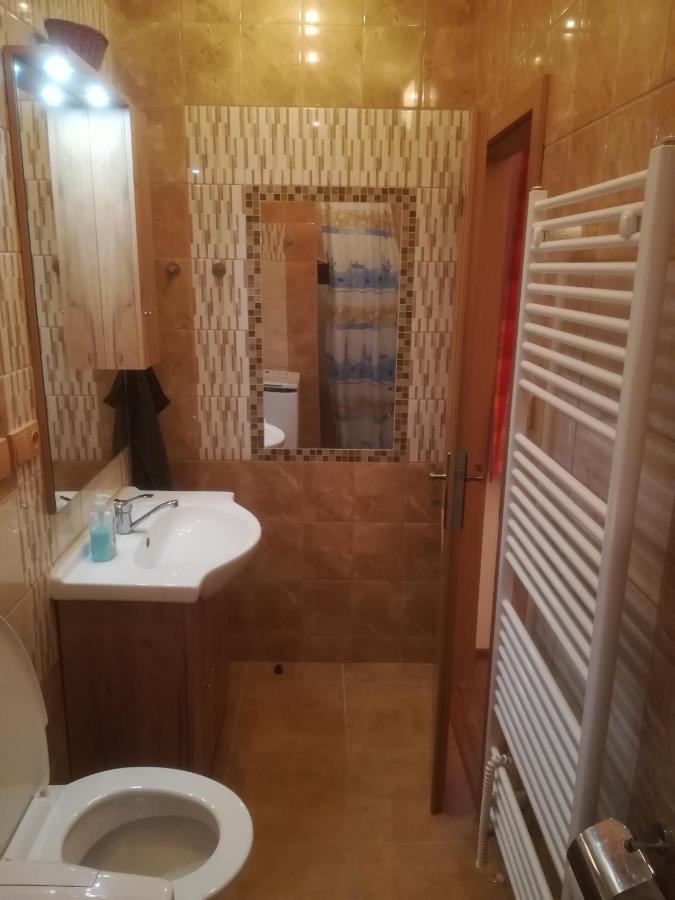 Apartmany Pod Baruncinou Skolou Česká Skalice Dış mekan fotoğraf