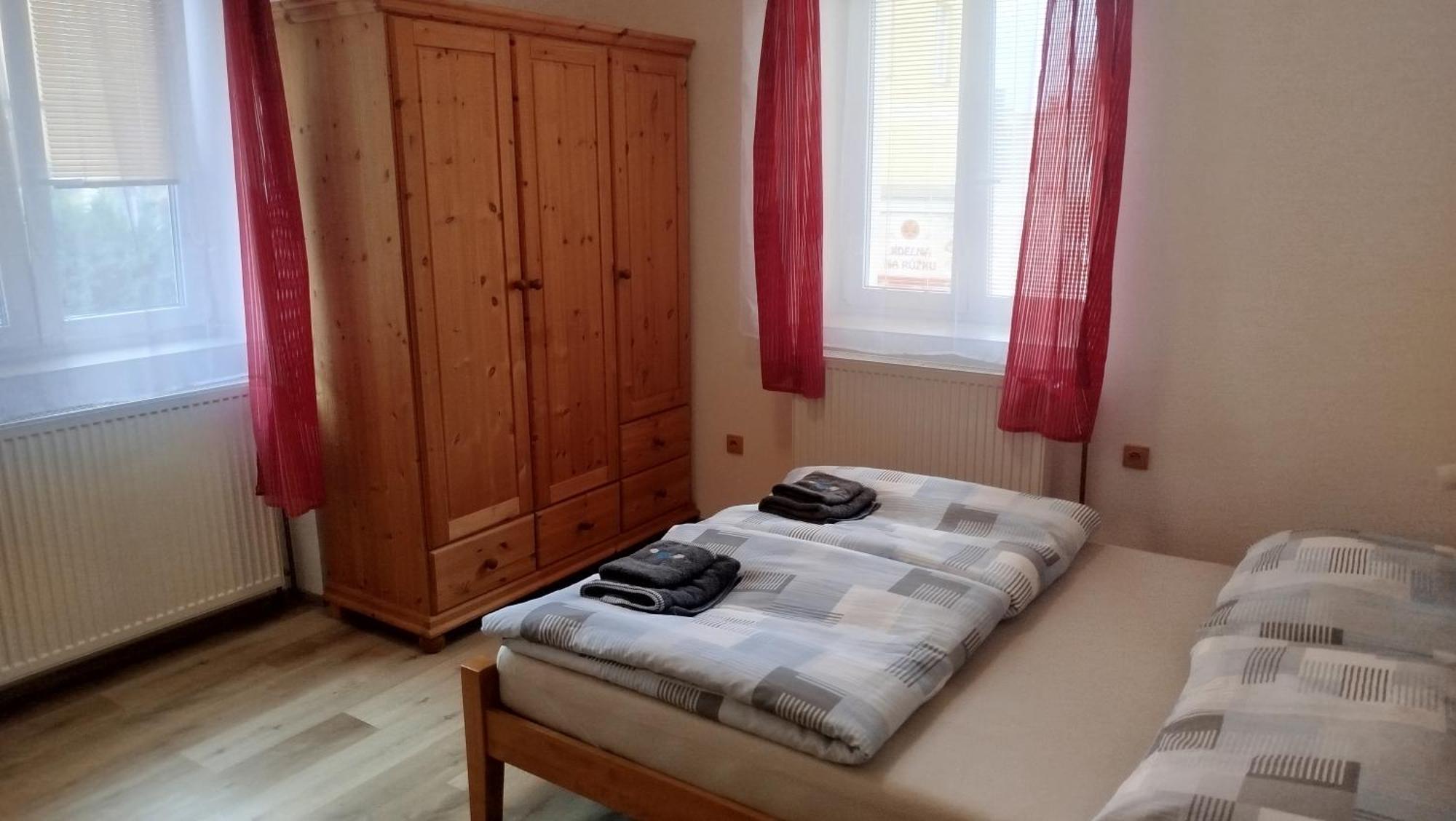 Apartmany Pod Baruncinou Skolou Česká Skalice Dış mekan fotoğraf