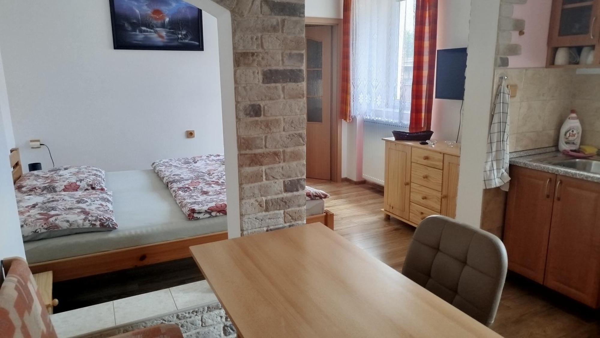 Apartmany Pod Baruncinou Skolou Česká Skalice Dış mekan fotoğraf